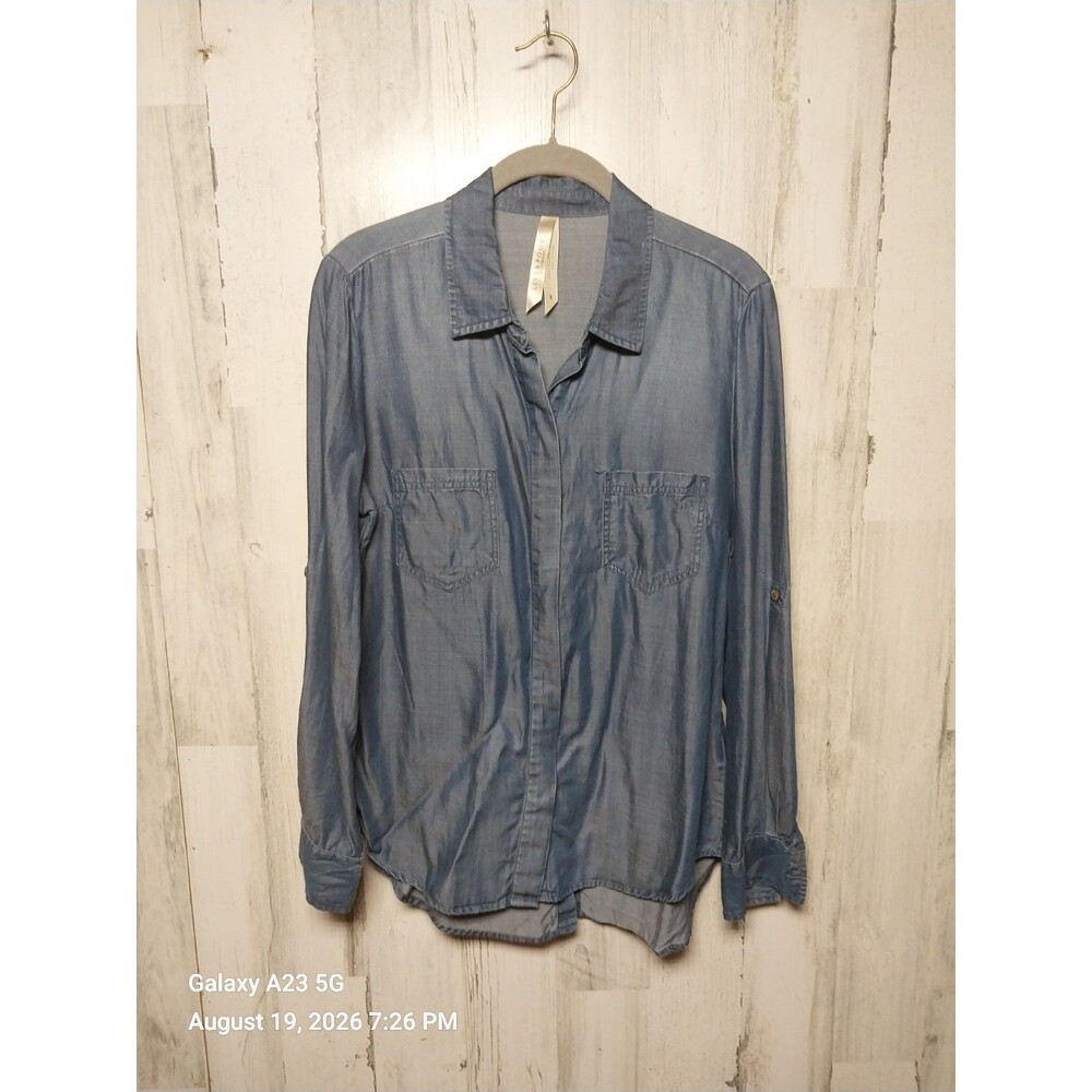 Liverpool Women’s Button Up Denim Shirt Size Small Lyocell Long Roll Tag Sleeve
